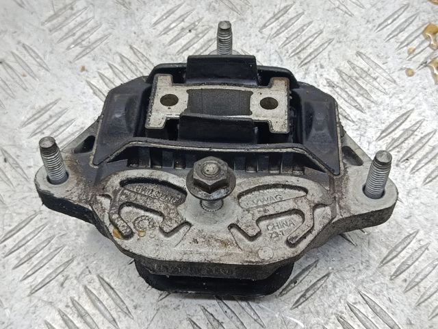 8W0399156AN VAG Подушка коробки передач купить в Чернигов