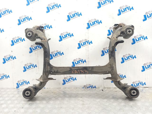 Балка задней подвески поперечная 8W0505235AE VAG