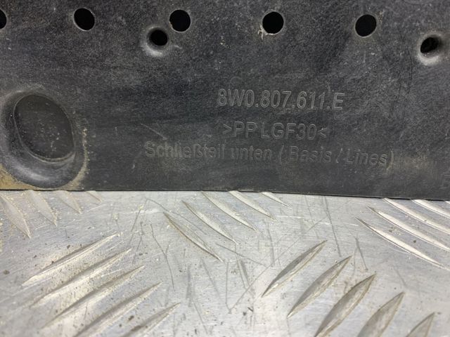 8W0807611E VAG Защита бампера переднего купить в Харьков