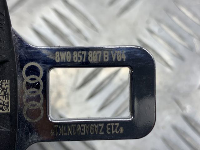 Ремень безопасности задний 8W0857807BV04 VAG