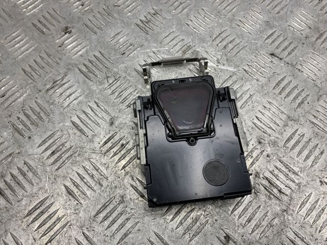 Камера заднего вида 8W0907217C VAG