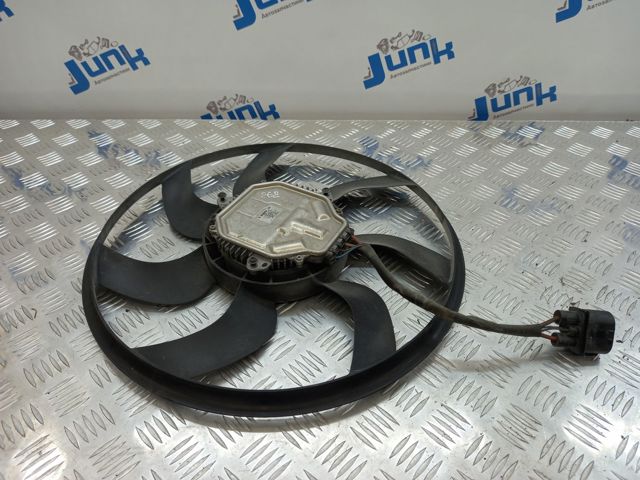 Электровентилятор охлаждения в сборе (мотор+крыльчатка) 8W0959455F VAG