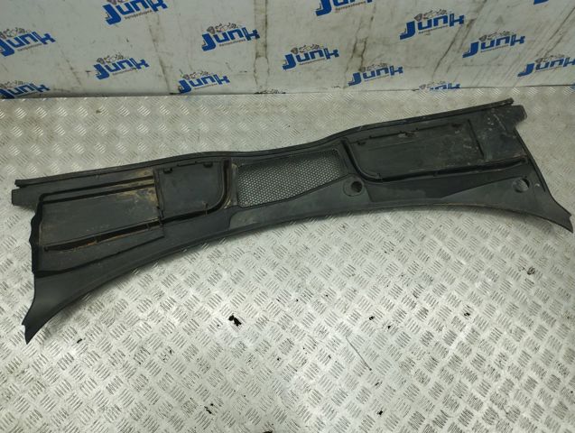 Водосток лобового стекла, жабо 8W18194039B9 VAG