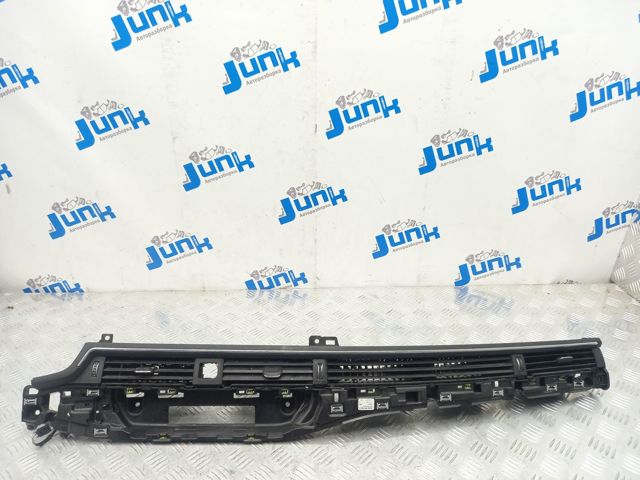 Вентиляция передка 8W1820902D6PS VAG