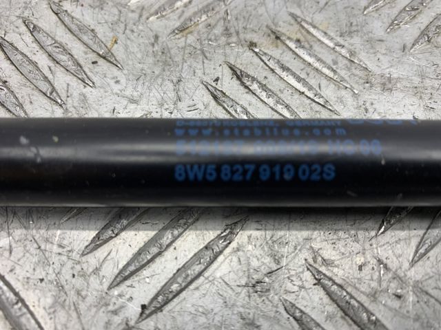Газовый упор багажника 8W5827919 VAG