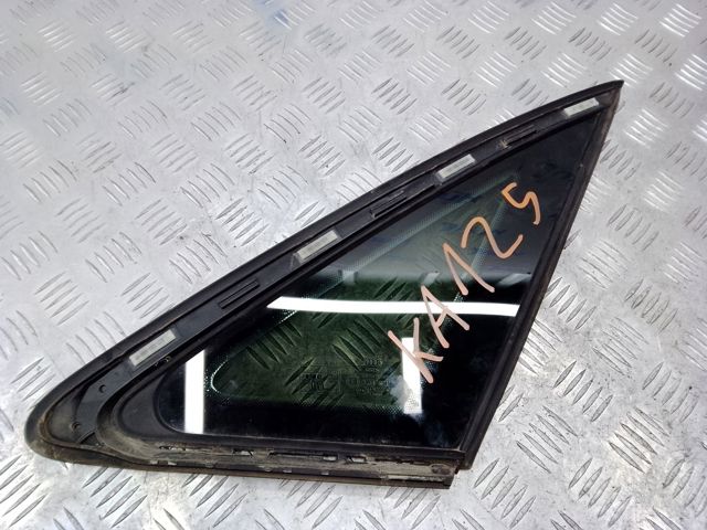Задняя форточка правая 8W5845298DNVB VAG