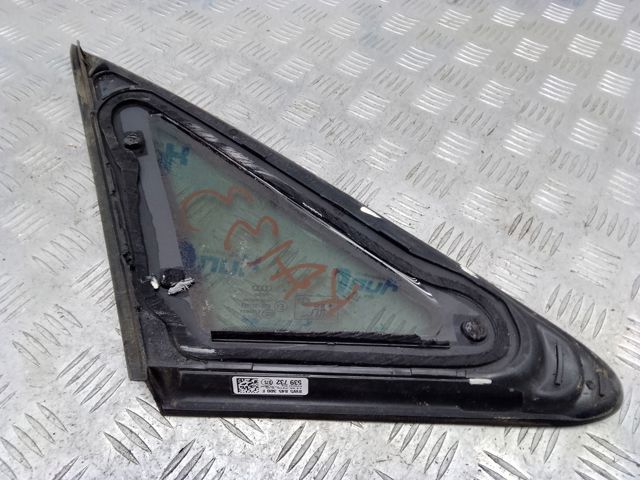 Стекло кузова/багажного отсека, правое 8W5845300FNVB VAG