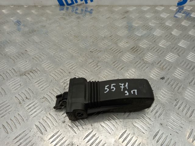 8W8839249 VAG Ограничитель задней двери купить в Ровно