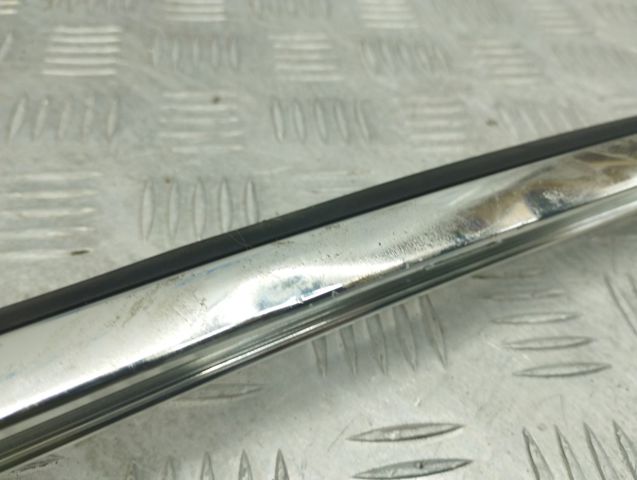 Накладка крыши правая 8W88537042ZZ VAG