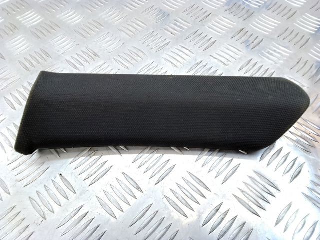8W8867242V48 VAG Обшивка стойки кузова внутренняя задняя правая купить в Ровно