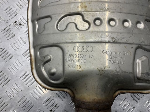 Средний глушитель 8W9253409A VAG