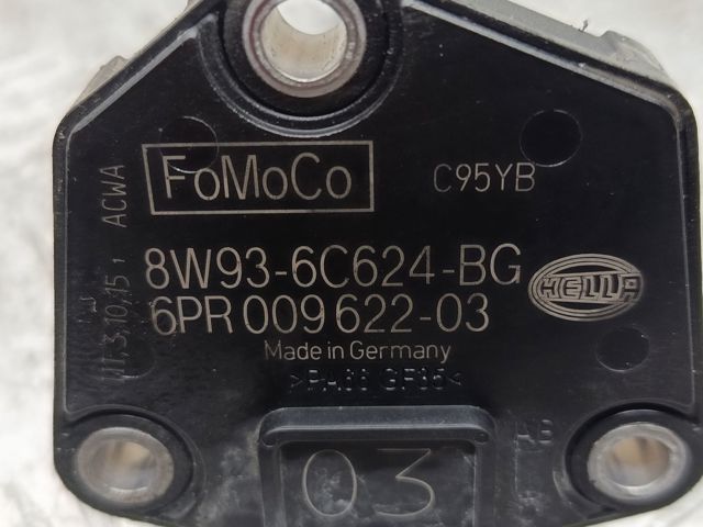 Датчик уровня масла двигателя 8W936C624BG LAND ROVER