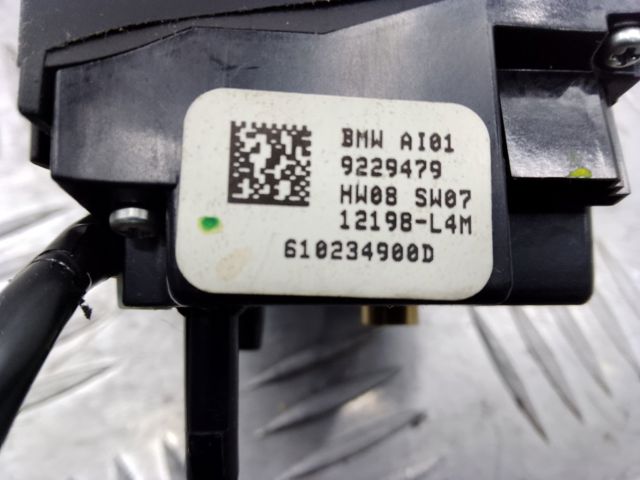 Блок кнопочных переключателей рулевого колеса 9229479 BMW