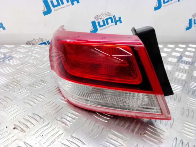 Задний левый внешний фонарь 92401D5000 HYUNDAI