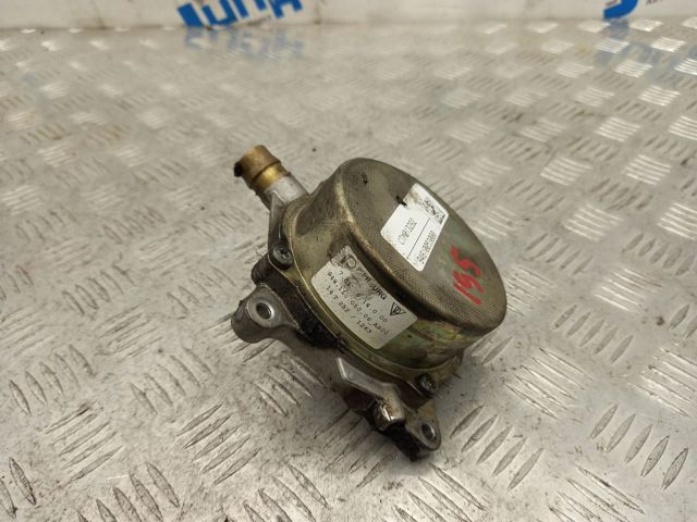 Вакуумный насос Porsche Cayenne