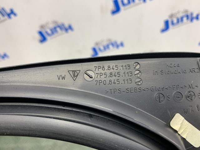 95854231101 Стекло-форточка двери передней левой купить Днепр
