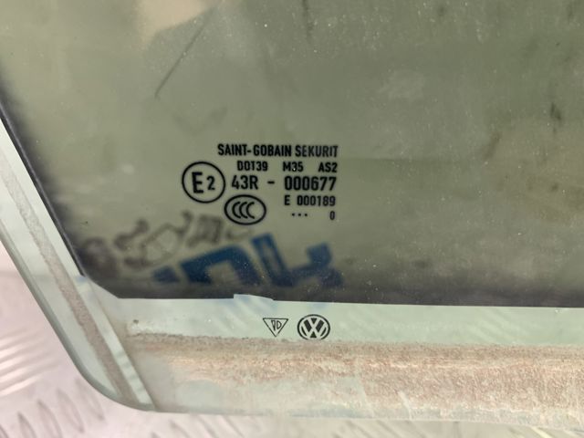 95854251201 PORSCHE Стекло двери передней правой купить в Павлоград