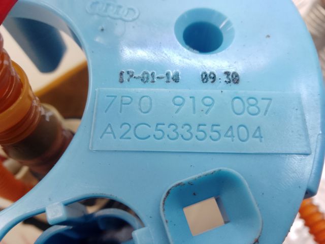 Модуль топливного насоса 95862013200 VAG