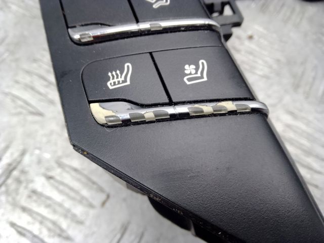 Блок управления печкой 95865310303 PORSCHE