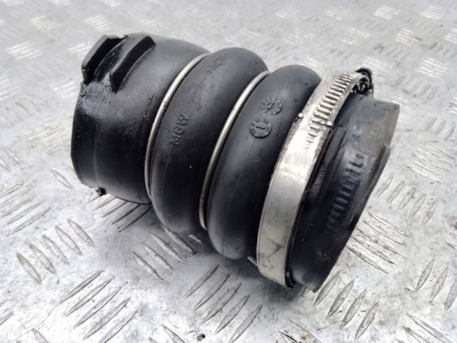 Патрубок интеркуллера 95B145832B PORSCHE