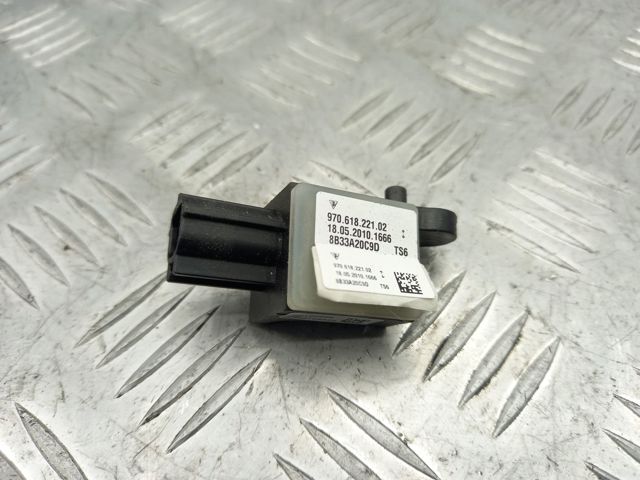 Датчик AIRBAG передний 97061822102 VAG