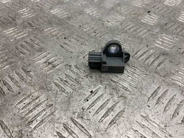 985813SG0A NISSAN Датчик удара купить в Ужгород