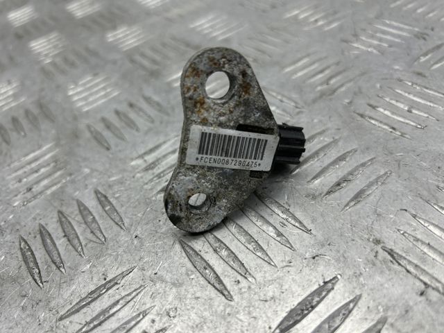 Датчик AIRBAG передний 98581EN000 NISSAN