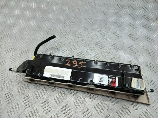 Подушка безопасности защиты коленей 985R05NR8A NISSAN