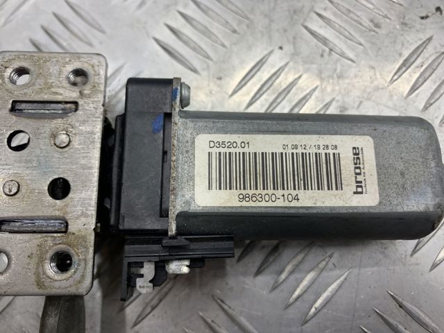 MERCEDES 986300104 в наличии Чернигов