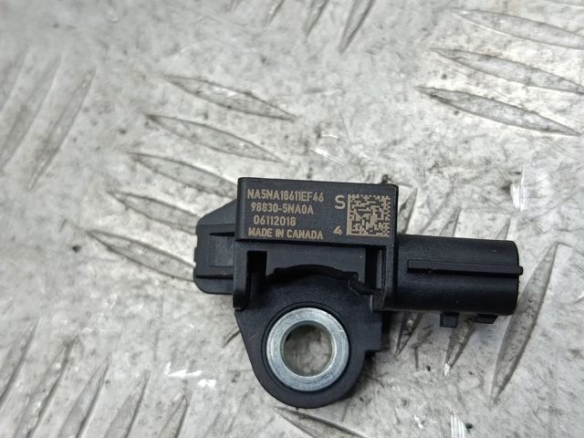 Датчик Айрбег передний 988305NA6A NISSAN