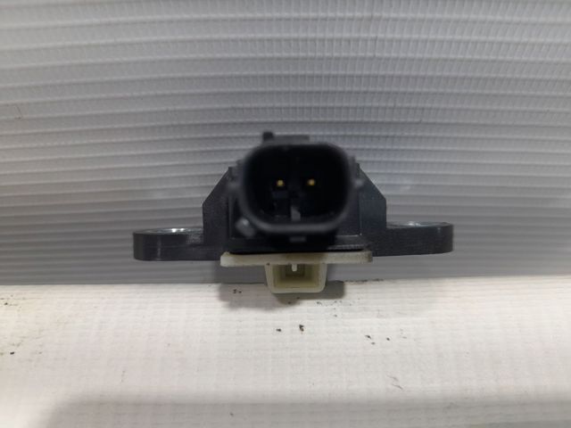 988363TA0A NISSAN Датчик удара купить в Кривой Рог