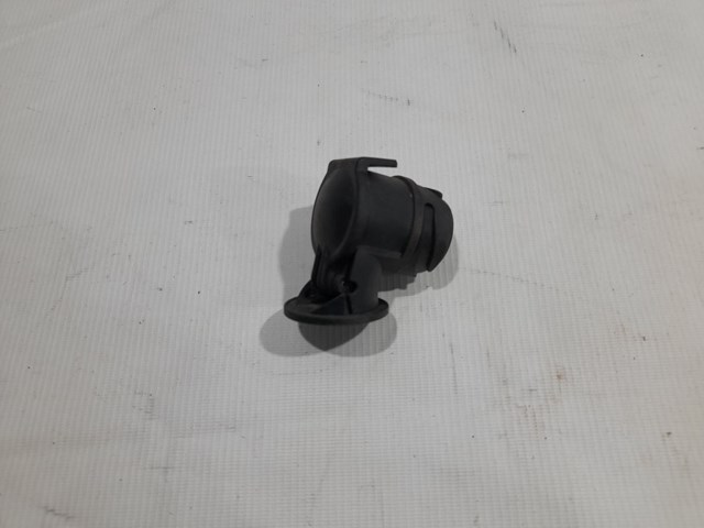 A0008211856 Mercedes втулка контактна