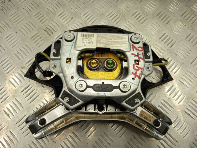 Подушка AIRBAG водительская A00086052029116 MERCEDES
