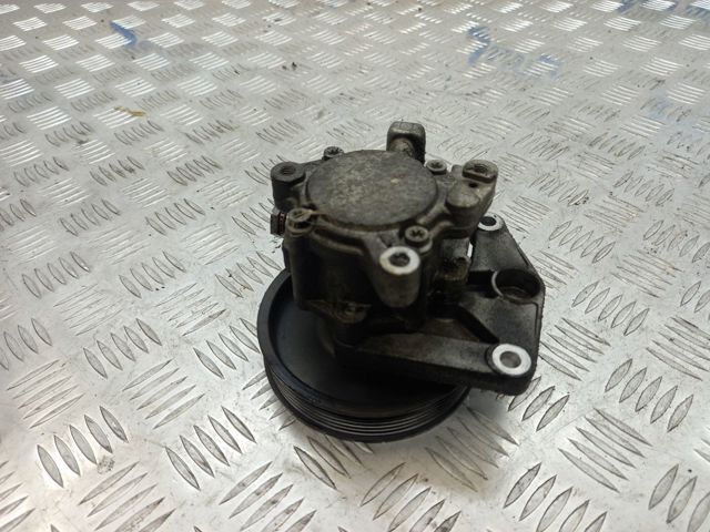 Помпа ГУР A0054662201 MERCEDES