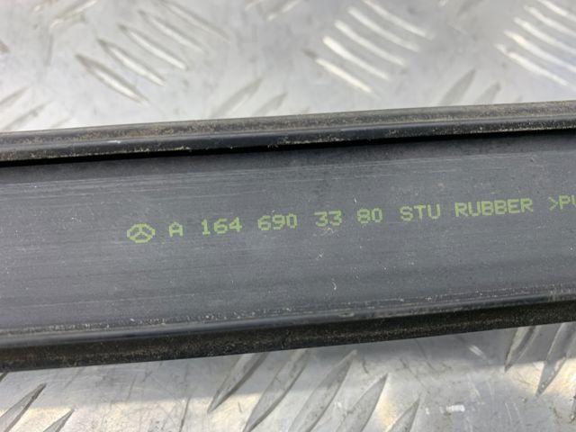 A1646903380 MERCEDES купить в Ужгород
