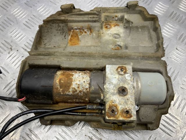 A1648000648 MERCEDES Насос автоматического закрывания багажника (двери 3/5-й задней) купить в Днепр