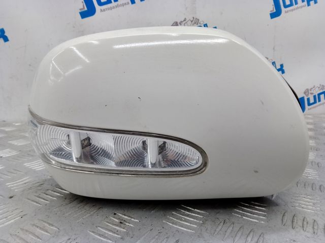 A1648101293 MERCEDES Корпус зеркала заднего вида правого (внутрення часть) купить в Хмельницкий