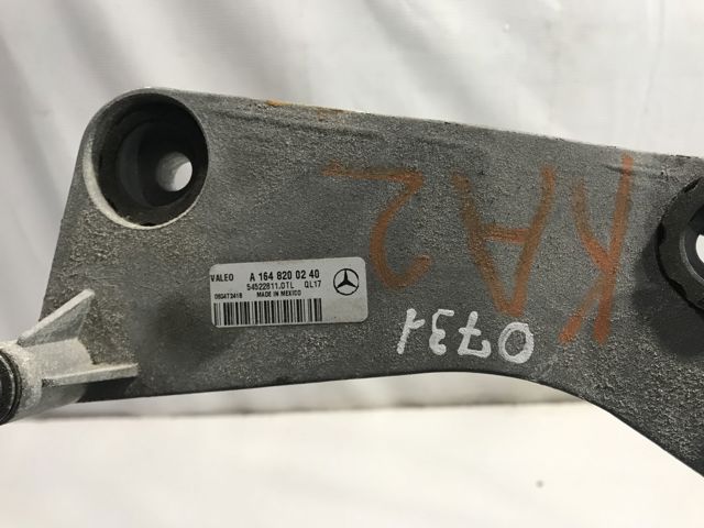 Трапеция щеток лобового стекла A1648200240 MERCEDES