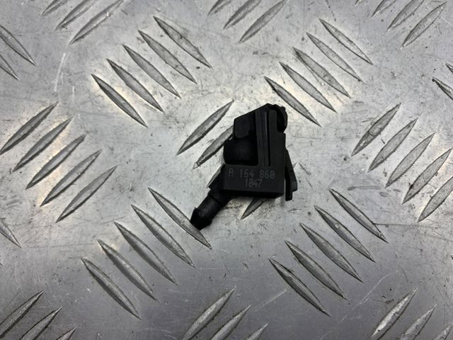 Форсунка омывателя правая A1648601047 MERCEDES