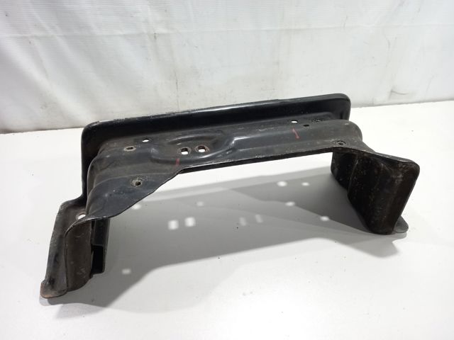 A1662400602 Балка крепления коробки передач купить Украина