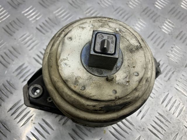 A1662406117 MERCEDES Подушка (опора) двигателя правая купить в Чернигов