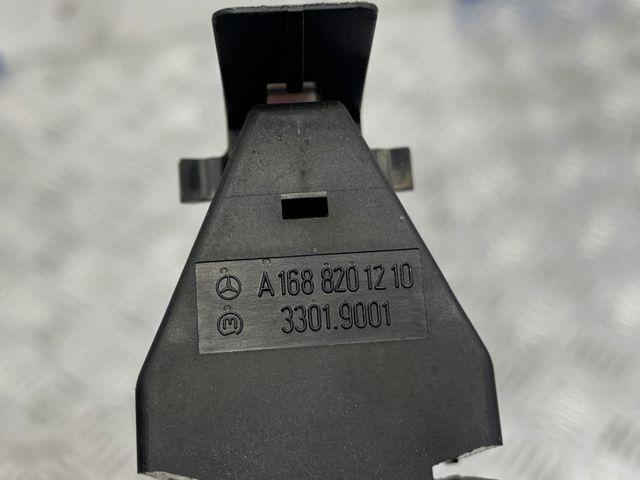 MERCEDES A1688201210 Кнопка включения аварийного сигнала в наличии Львов