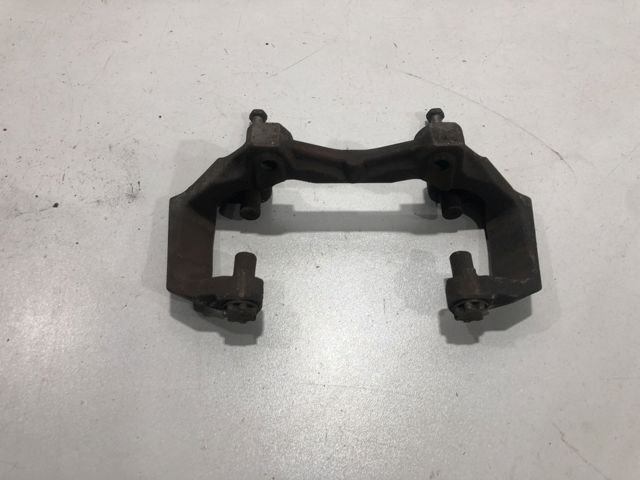 Кронштейн суппорта A2044211194 MERCEDES