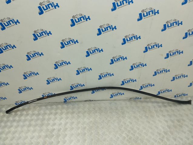 MERCEDES A20469076829040 Молдинг крыши правый в наличии Павлоград