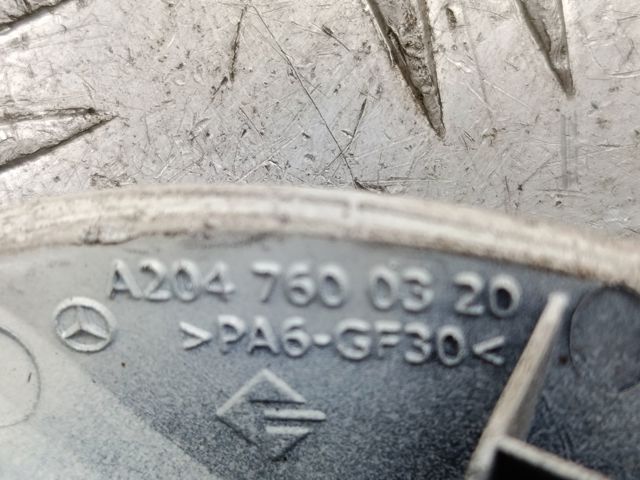 Крышка ручки наружной двери задней левой A20476003209999 MERCEDES