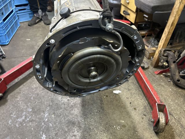 Коробка передач автомат A2052704502 MERCEDES