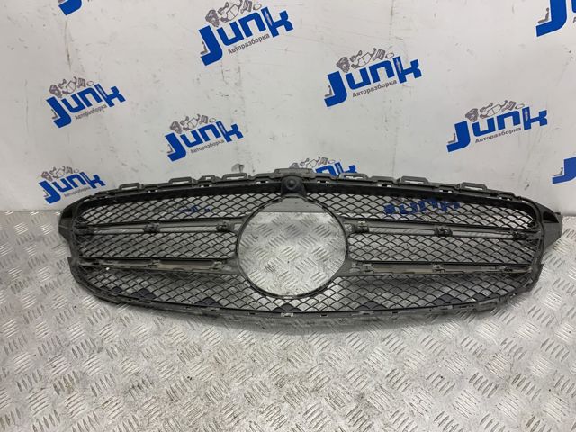 MERCEDES A2058804202 Решетка радиатора в наличии Ровно
