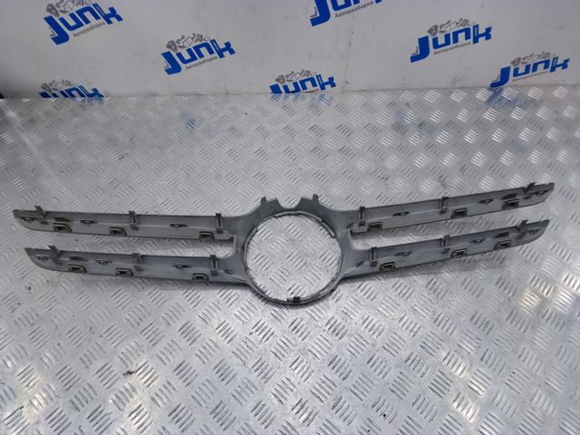 A2058880160 Решетка радиатора купить Полтава