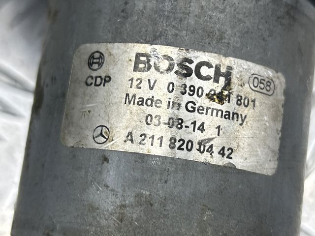 Мотор стеклоочистителя передний A2118200442 MERCEDES