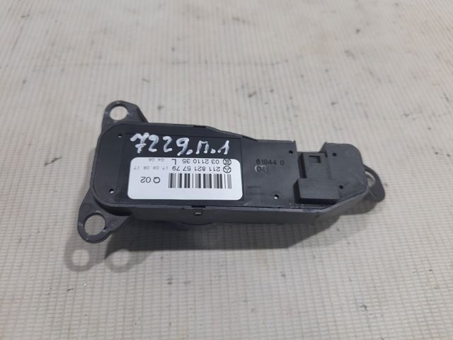MERCEDES A2118215779 Регулятор зеркал в наличии Одесса